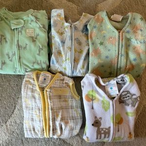 Halo/Carters - Lot of 5 Sleep Sacks - Size Small